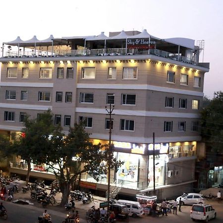 Hotel City Crown Mandsaur Dış mekan fotoğraf