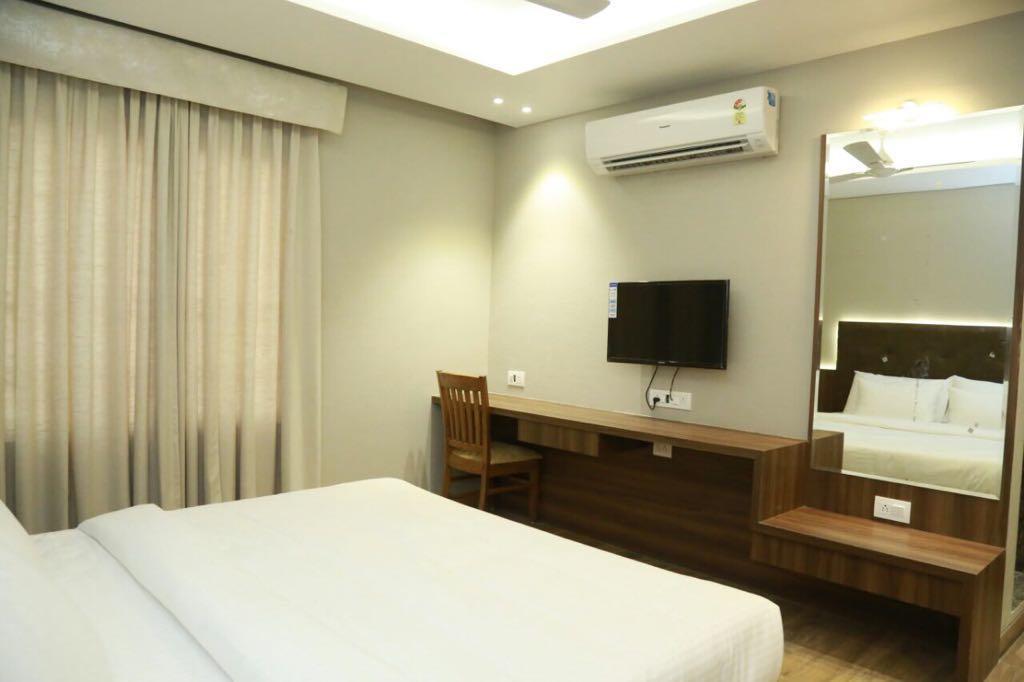 Hotel City Crown Mandsaur Dış mekan fotoğraf
